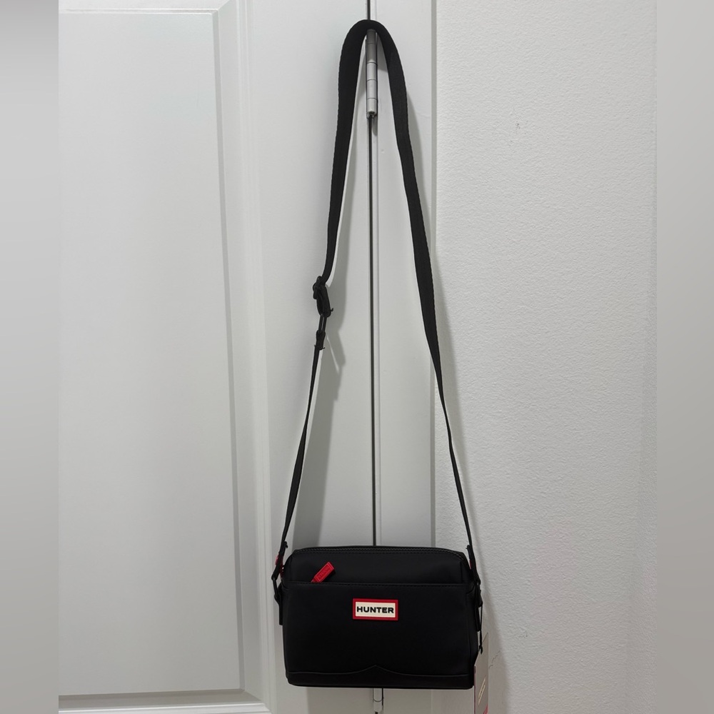 Hunter Black Crossbody Bag - Picture 4 of 8